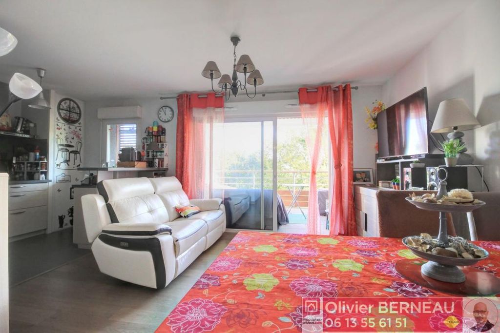 Achat appartement à vendre 3 pièces 60 m² - Saint-Jean-de-Luz