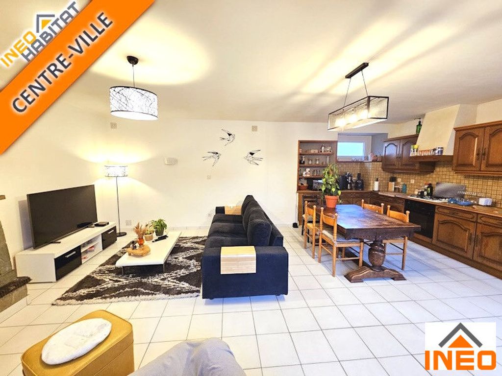 Achat maison à vendre 2 chambres 88 m² - Gévezé