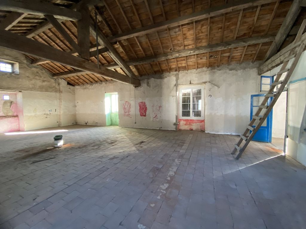 Achat appartement à vendre 7 pièces 161 m² - Le Vigan