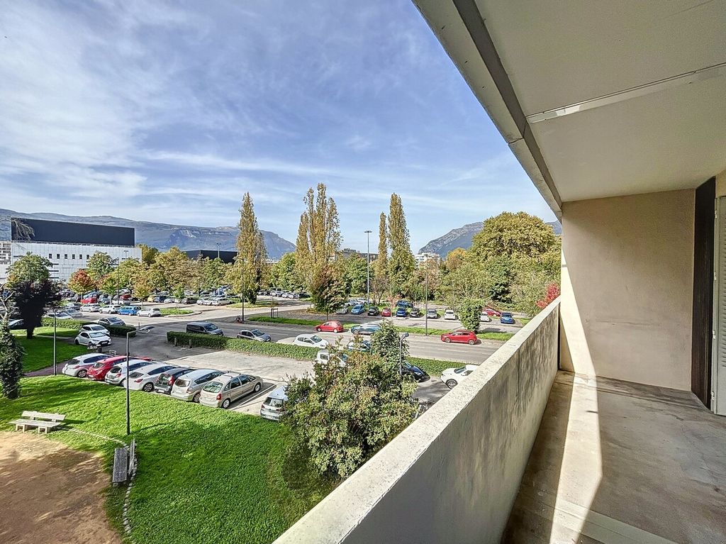 Achat appartement à vendre 4 pièces 85 m² - Grenoble