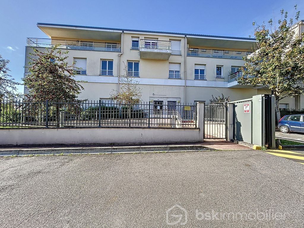 Achat appartement 2 pièce(s) Corbeil-Essonnes