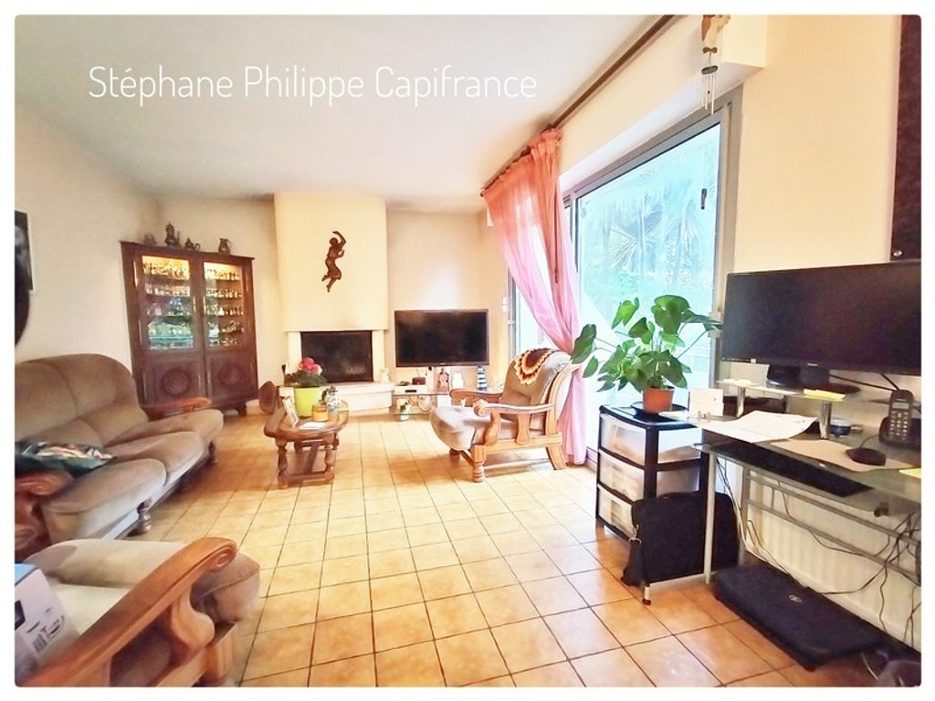 Achat maison à vendre 5 chambres 122 m² - Lanester