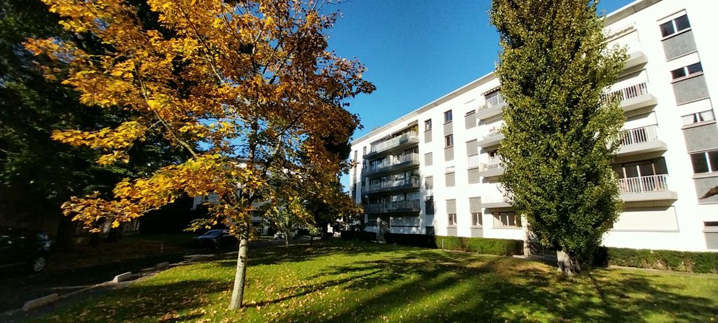 Achat appartement à vendre 5 pièces 82 m² - Orléans