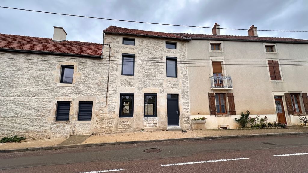 Achat maison à vendre 3 chambres 135 m² - Épagny