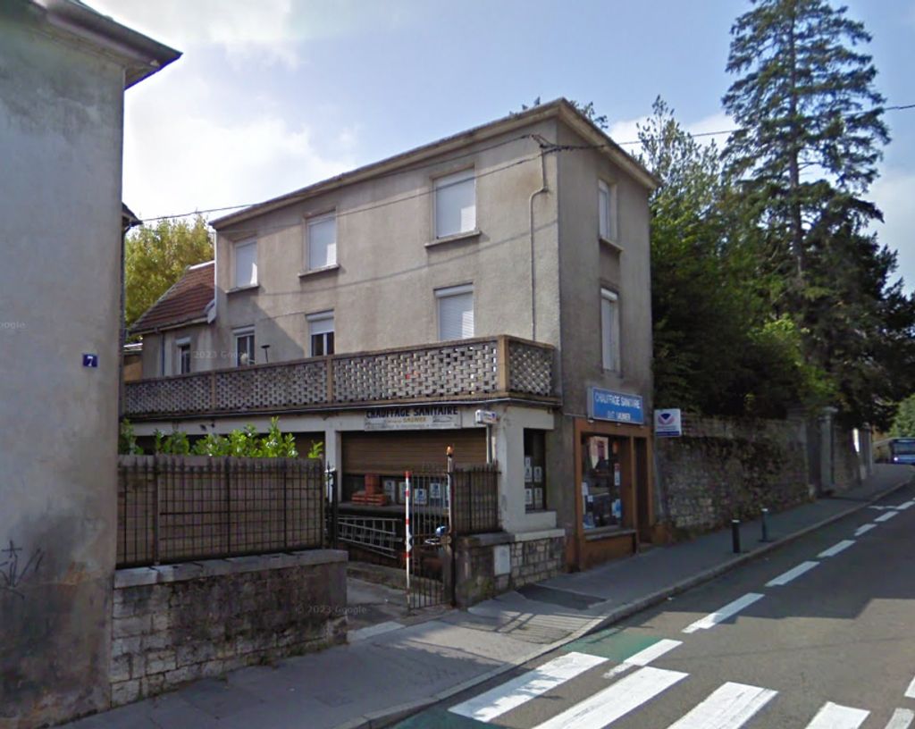 Achat maison à vendre 3 chambres 226 m² - Besançon