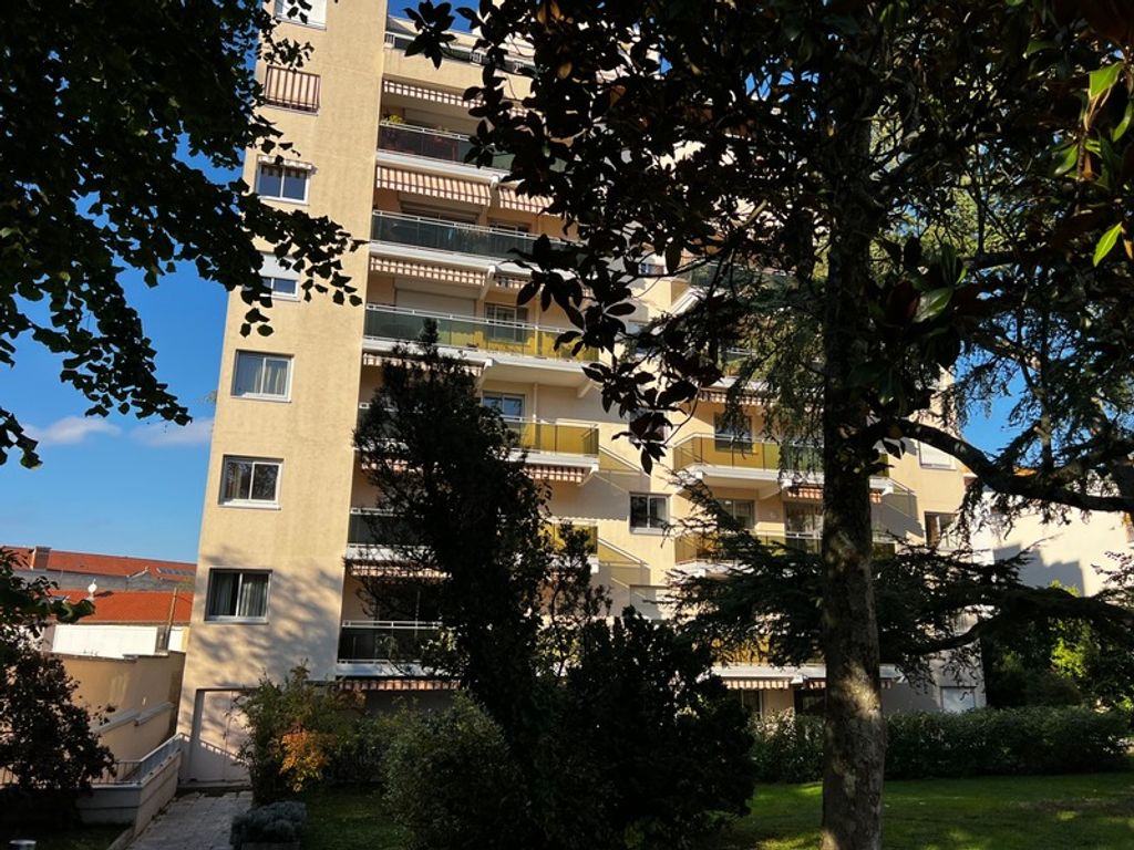 Achat studio à vendre 33 m² - Villefranche-sur-Saône