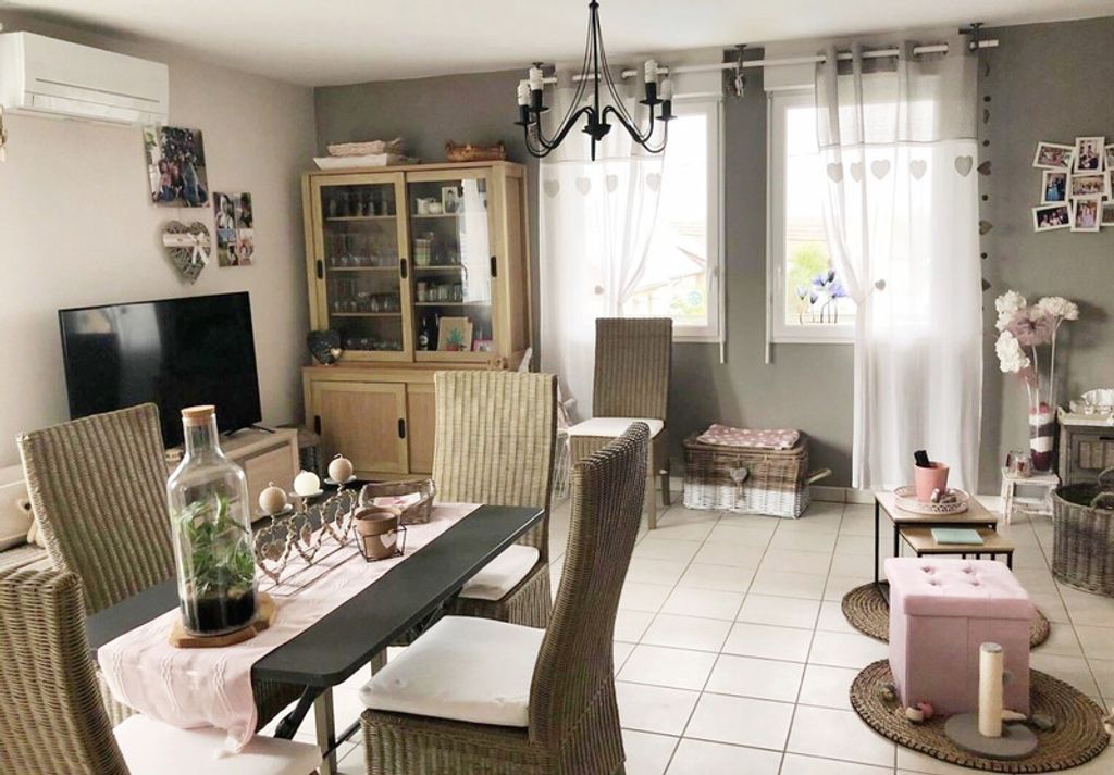 Achat appartement à vendre 3 pièces 74 m² - Sornay