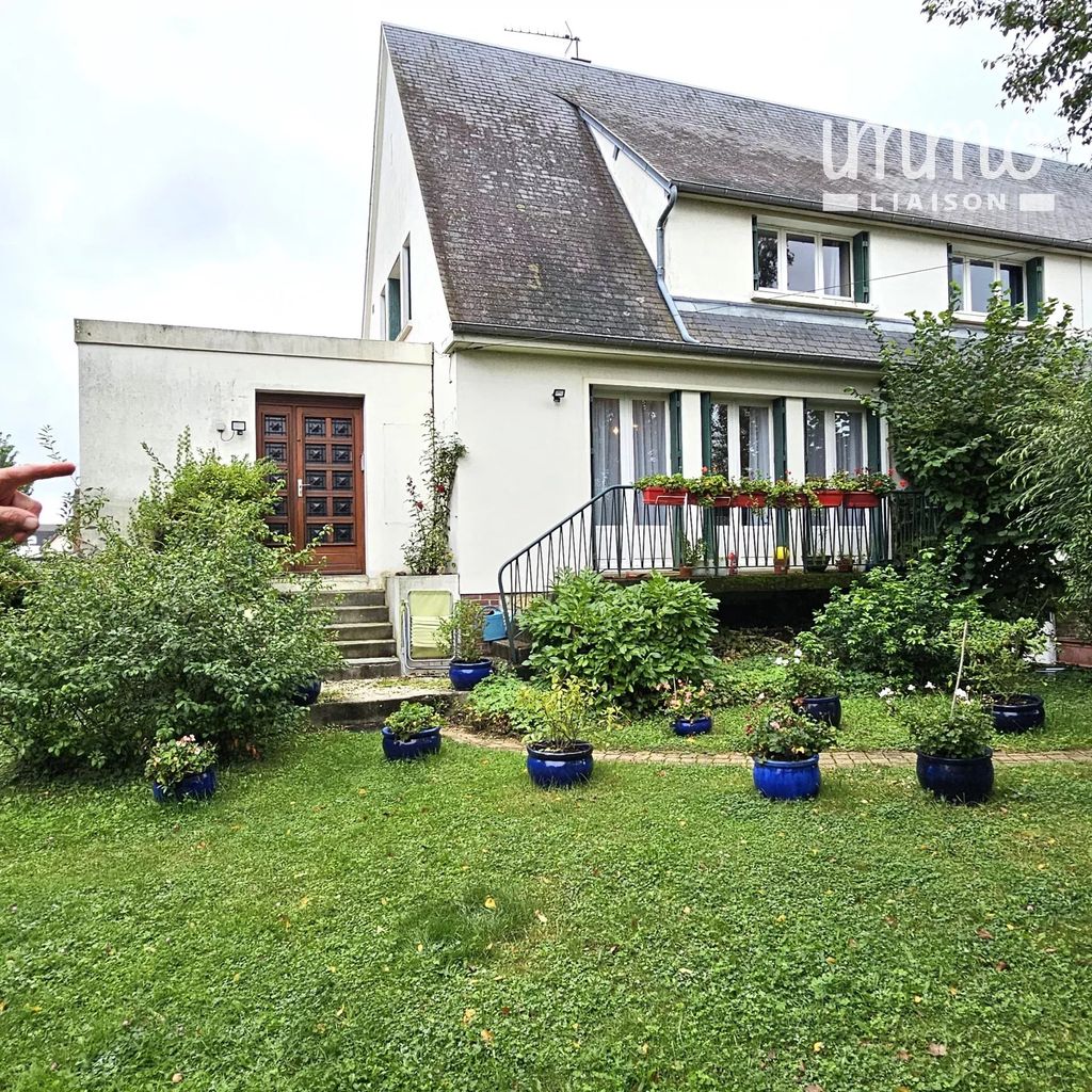 Achat maison à vendre 6 chambres 150 m² - Évreux