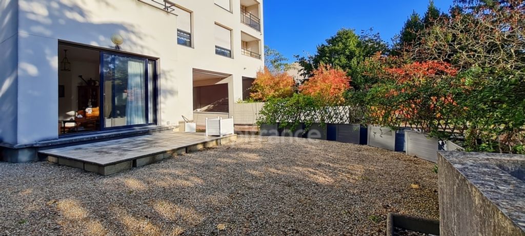 Achat appartement à vendre 2 pièces 51 m² - Clamart