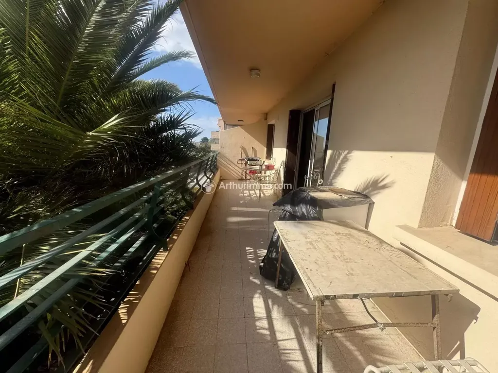 Achat appartement à vendre 4 pièces 70 m² - Six-Fours-les-Plages