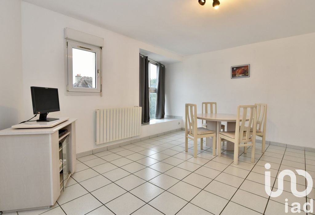 Achat appartement à vendre 2 pièces 54 m² - Ozoir-la-Ferrière