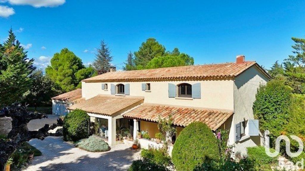 Achat maison à vendre 3 chambres 225 m² - Lussan