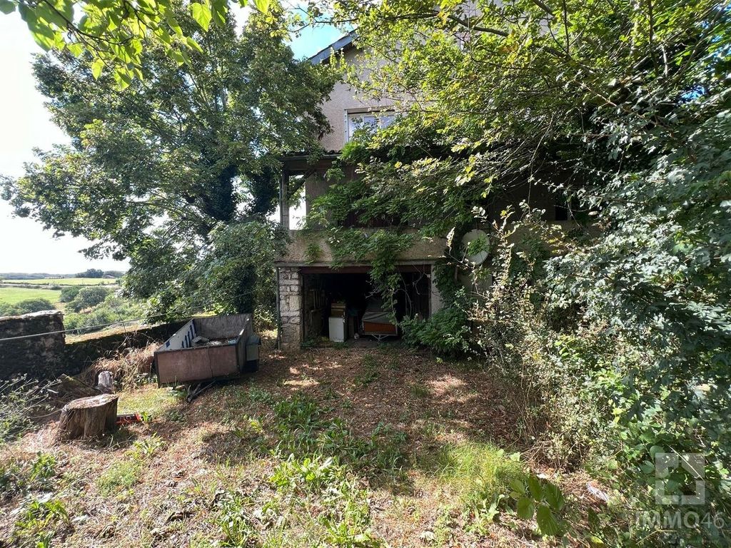 Achat maison à vendre 5 chambres 147 m² - Arcambal