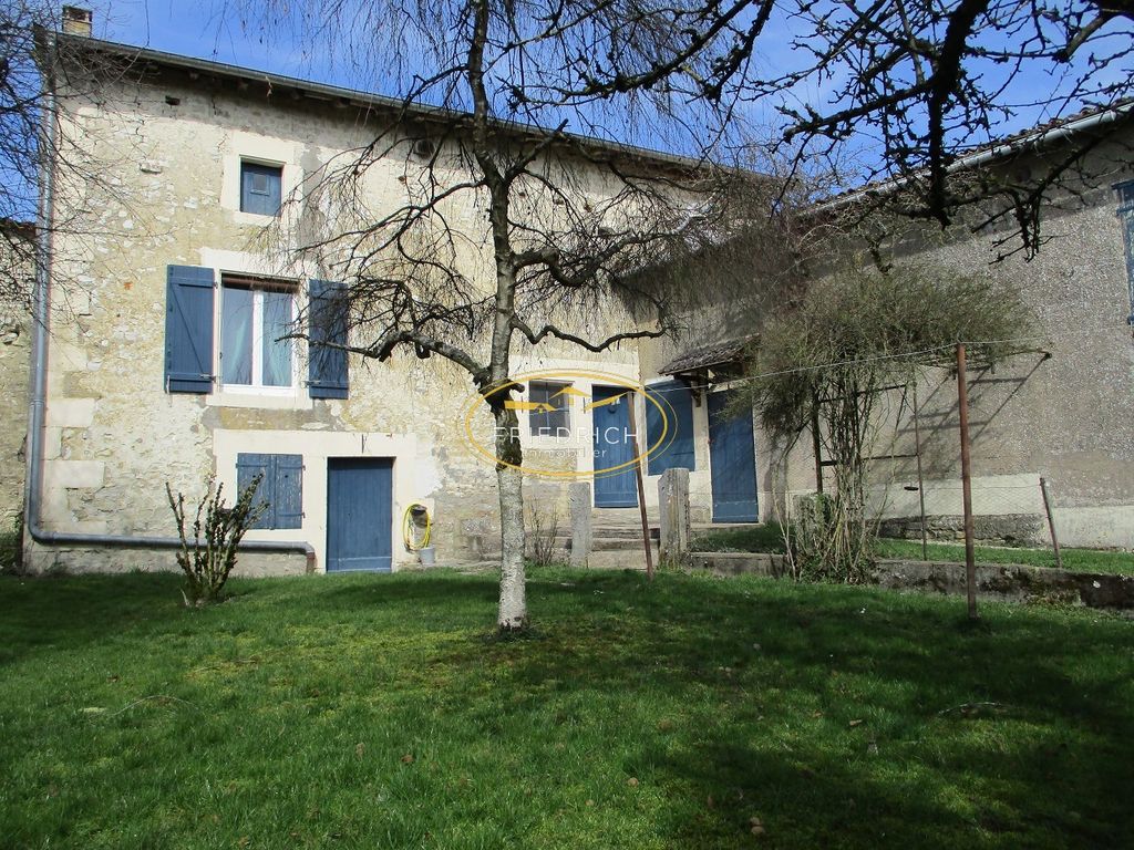 Achat maison à vendre 3 chambres 173 m² - Saulvaux