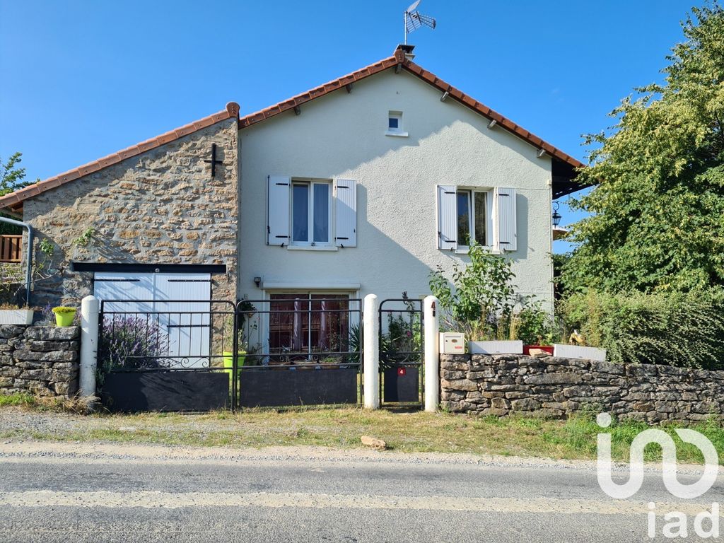 Achat maison à vendre 3 chambres 131 m² - Bersac-sur-Rivalier