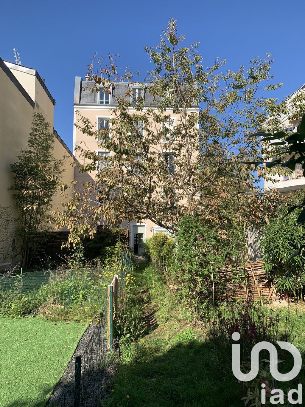 Achat appartement à vendre 4 pièces 73 m² - La Garenne-Colombes