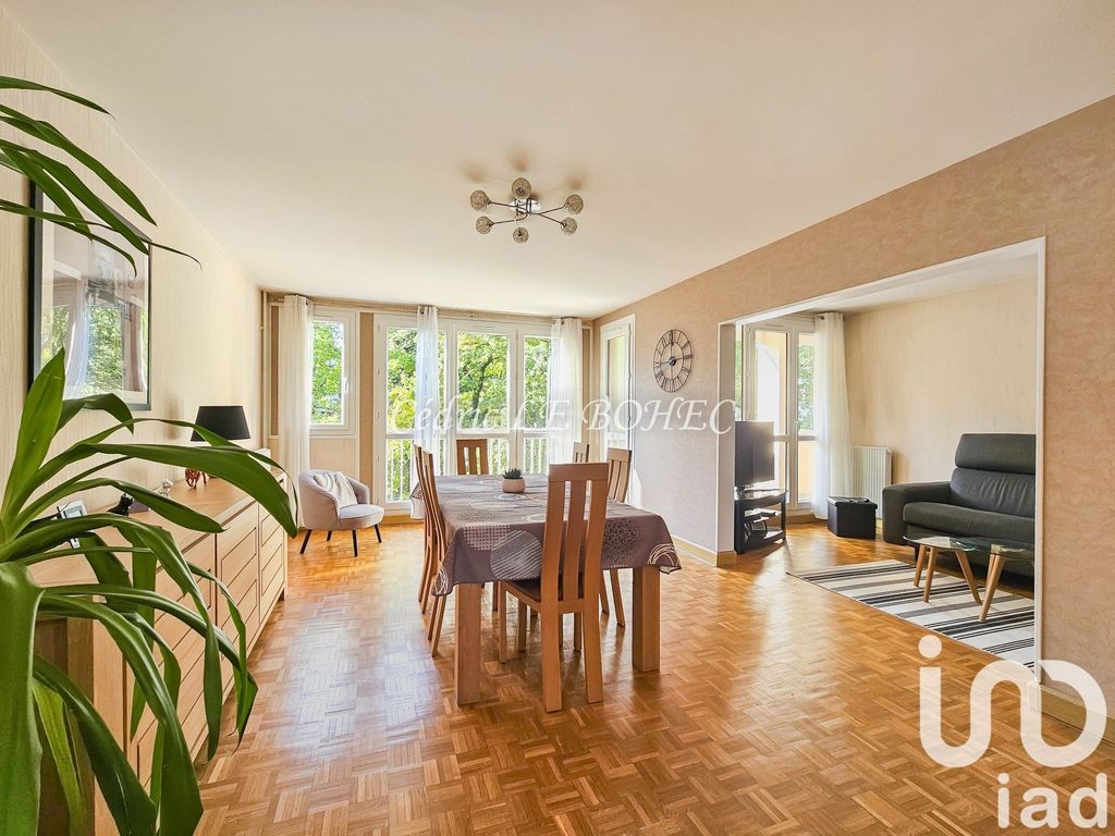 Achat appartement à vendre 5 pièces 101 m² - Beauchamp