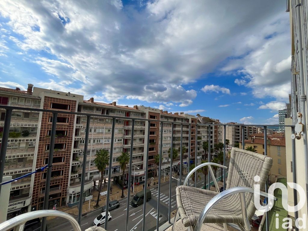 Achat appartement à vendre 3 pièces 53 m² - Toulon