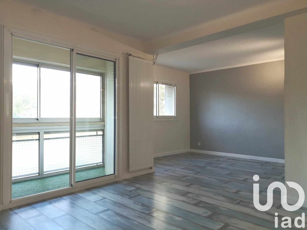 Achat appartement à vendre 4 pièces 68 m² - Toulon