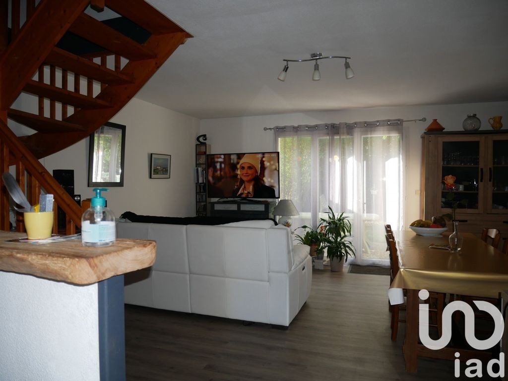 Achat maison à vendre 3 chambres 79 m² - Tonnay-Charente