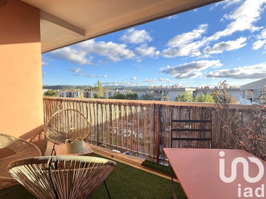 Achat appartement à vendre 4 pièces 84 m² - Aix-en-Provence