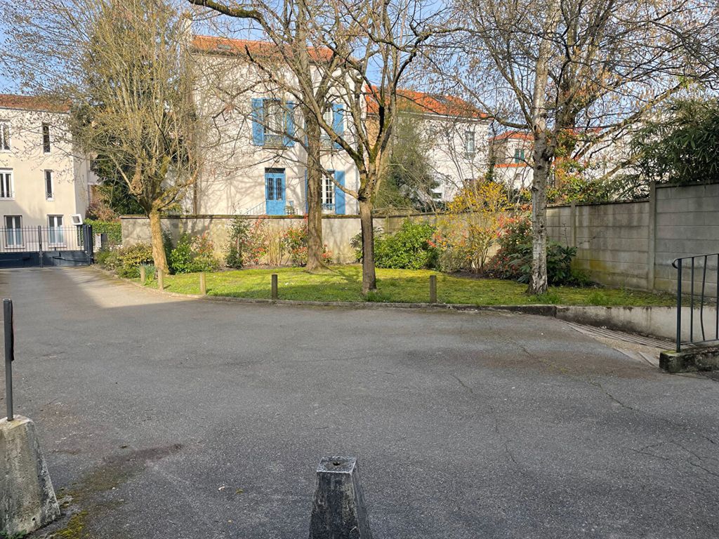 Achat studio à vendre 27 m² - Fontenay-sous-Bois