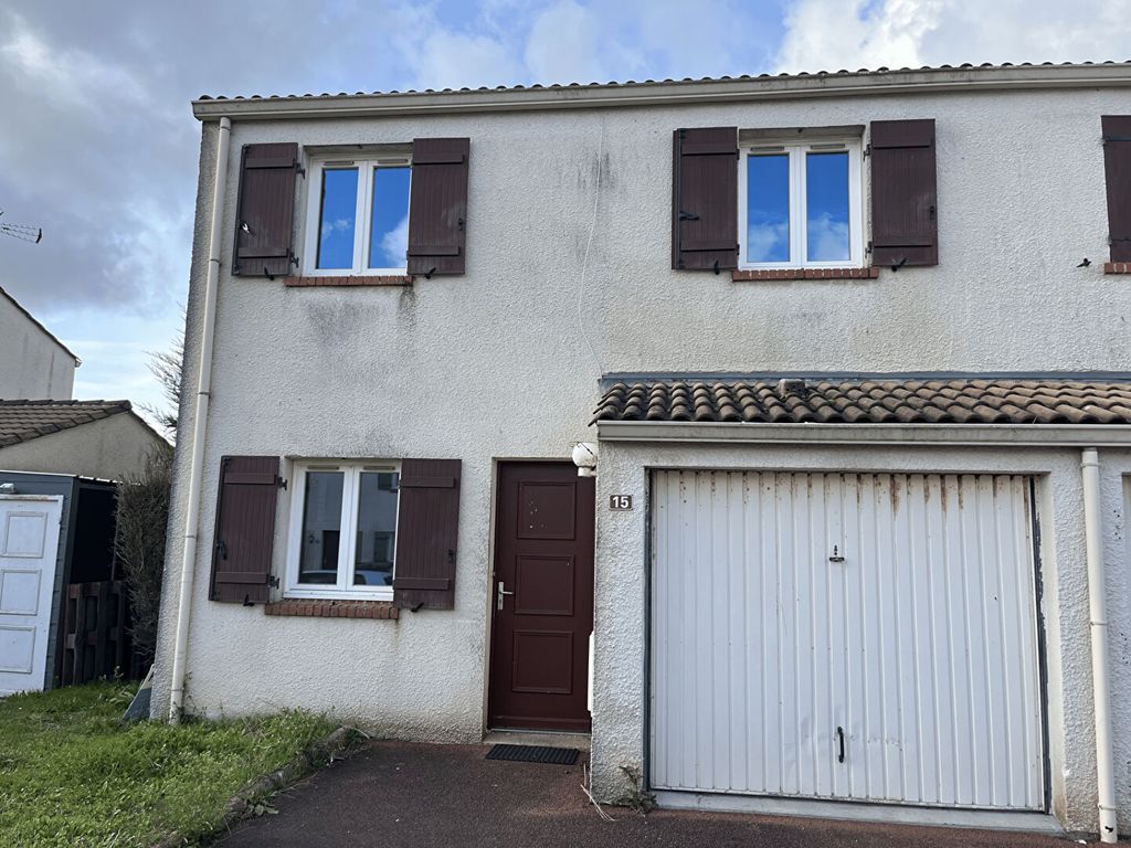 Achat maison à vendre 3 chambres 85 m² - Coëx