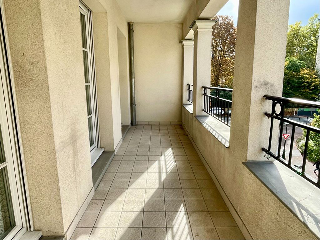 Achat appartement à vendre 3 pièces 69 m² - Le Plessis-Robinson