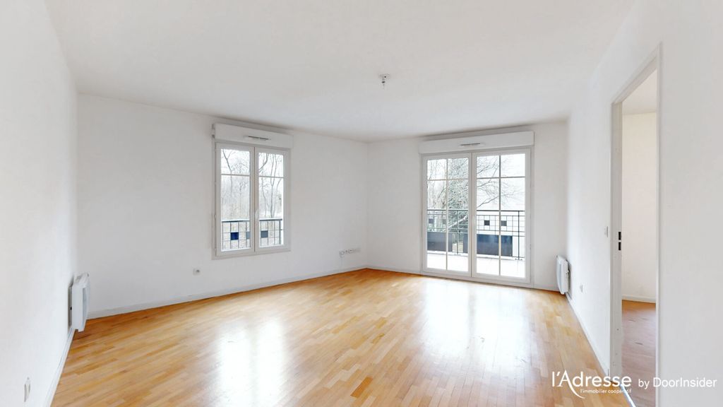 Achat appartement à vendre 4 pièces 79 m² - Le Plessis-Robinson