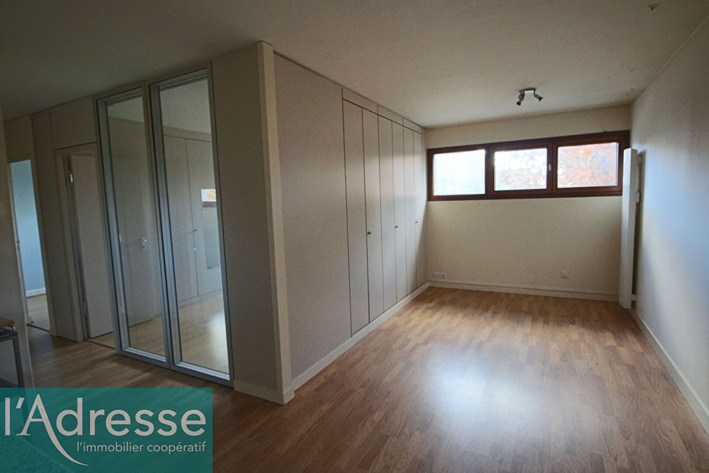 Achat appartement à vendre 3 pièces 55 m² - Viry-Châtillon