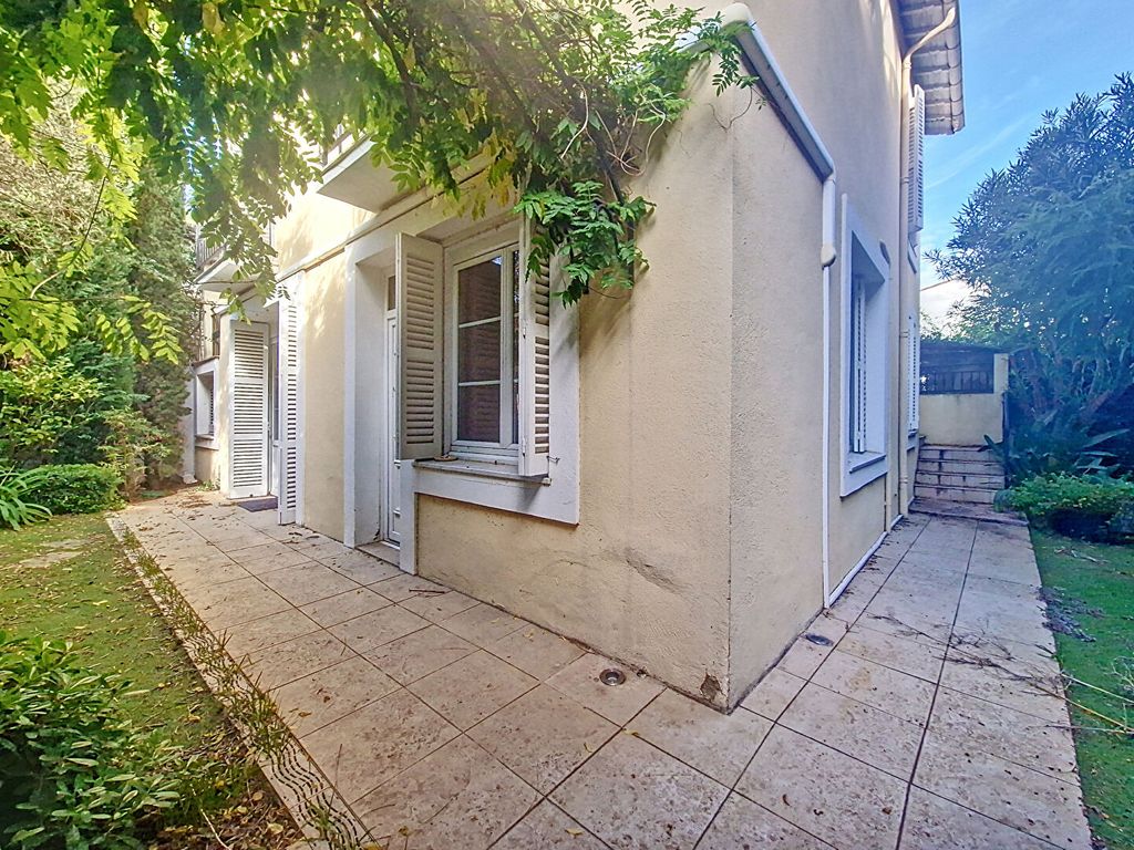 Achat maison à vendre 4 chambres 210 m² - Cannes