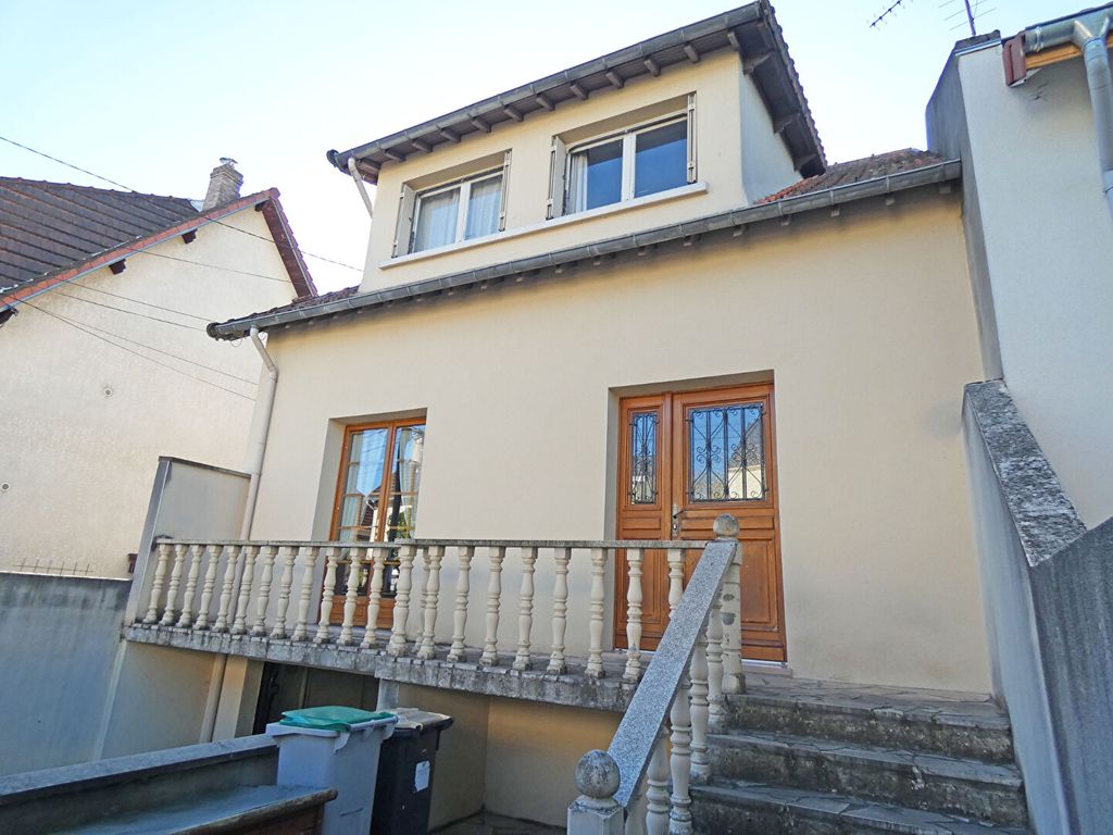 Achat maison à vendre 3 chambres 108 m² - Gagny