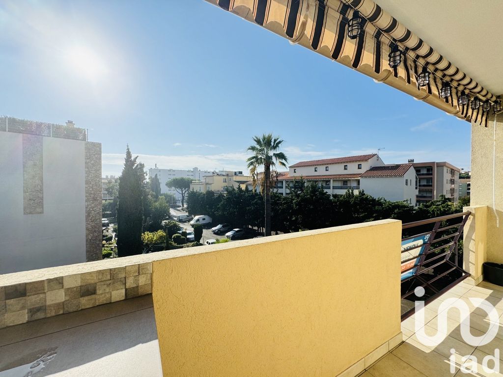 Achat appartement à vendre 3 pièces 41 m² - Sainte-Maxime