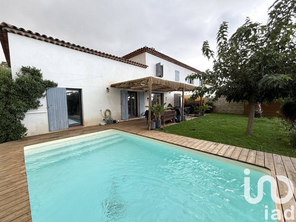 Achat maison à vendre 4 chambres 125 m² - Roquebrune-sur-Argens