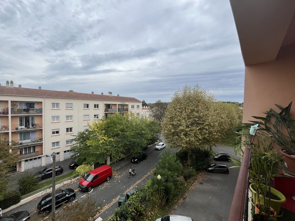 Achat appartement à vendre 3 pièces 66 m² - Anglet