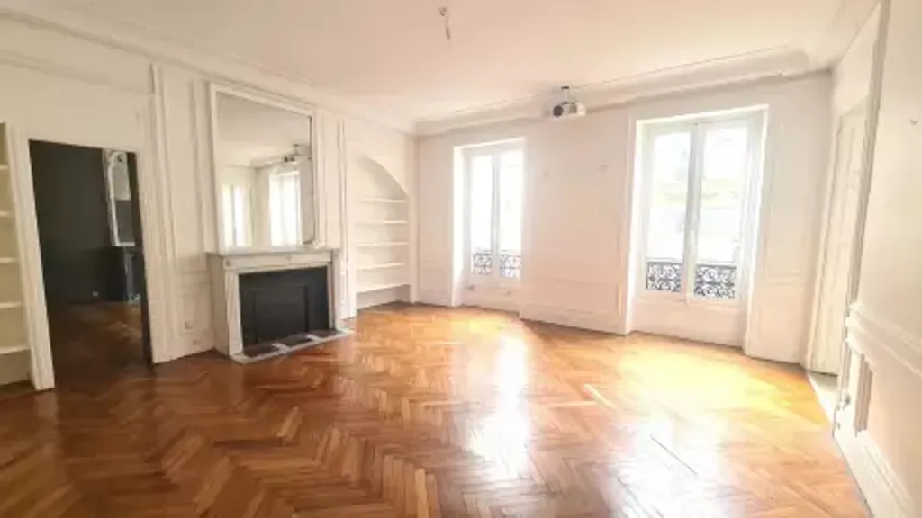 Achat appartement 5 pièce(s) Paris 9ème arrondissement