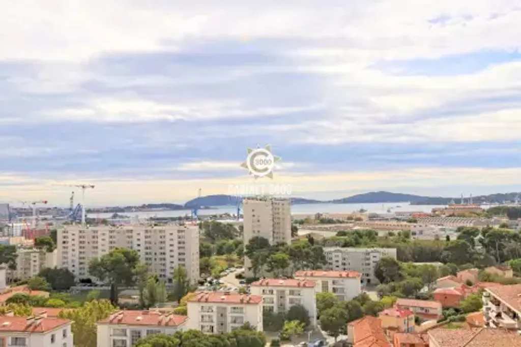 Achat appartement à vendre 3 pièces 68 m² - Toulon