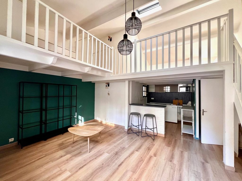 Achat appartement à vendre 2 pièces 45 m² - Paris 20ème arrondissement