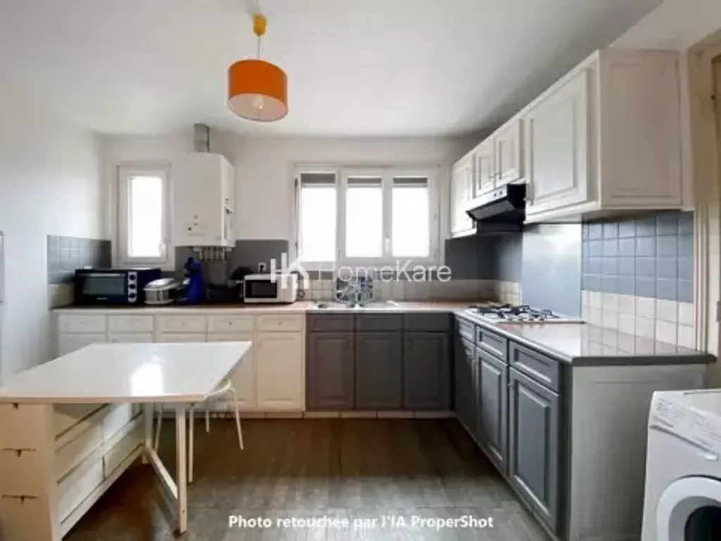 Achat appartement à vendre 4 pièces 75 m² - Bègles