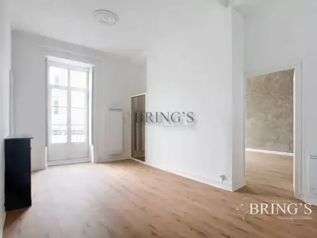 Achat appartement à vendre 2 pièces 61 m² - Nantes