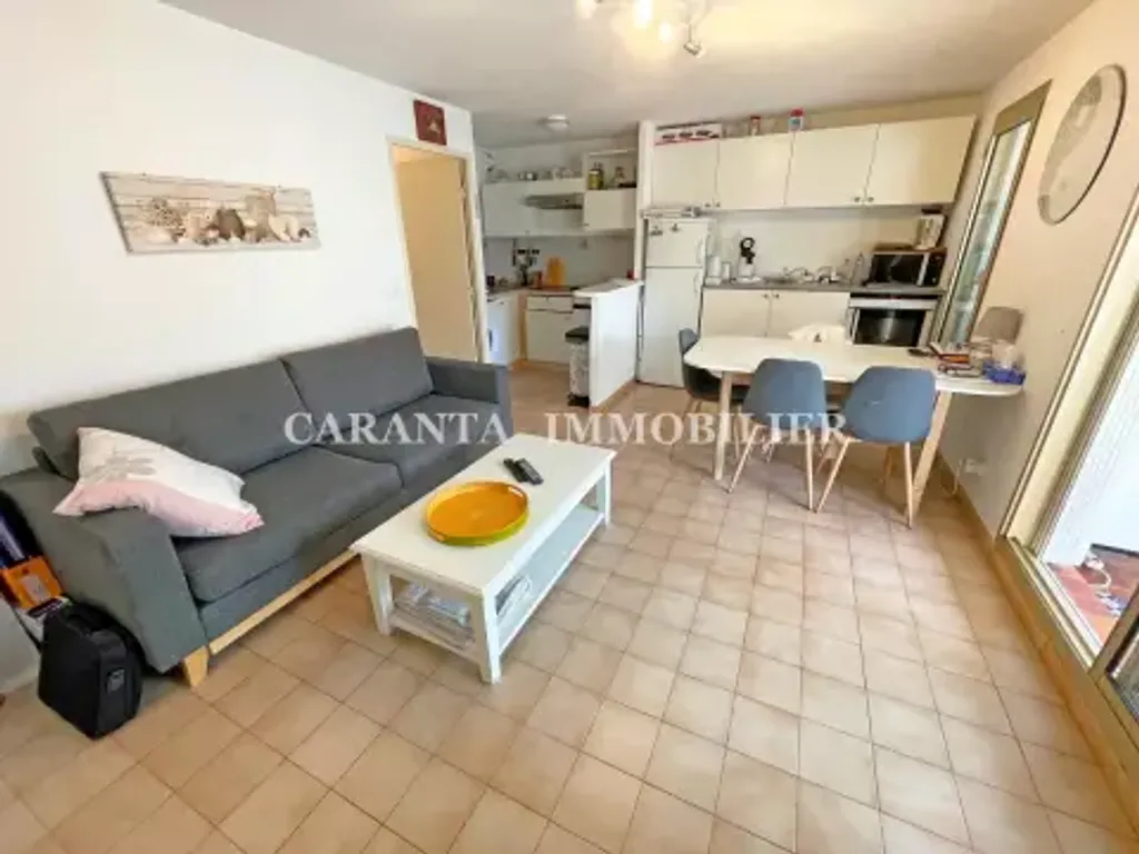 Achat appartement à vendre 2 pièces 45 m² - Sainte-Maxime