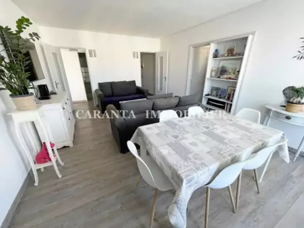 Achat appartement à vendre 4 pièces 78 m² - Sainte-Maxime