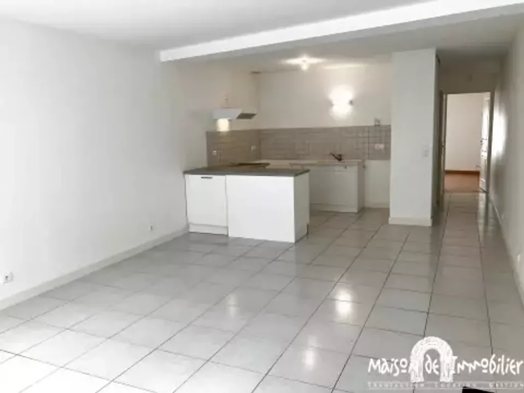 Achat appartement à vendre 2 pièces 59 m² - Cognac