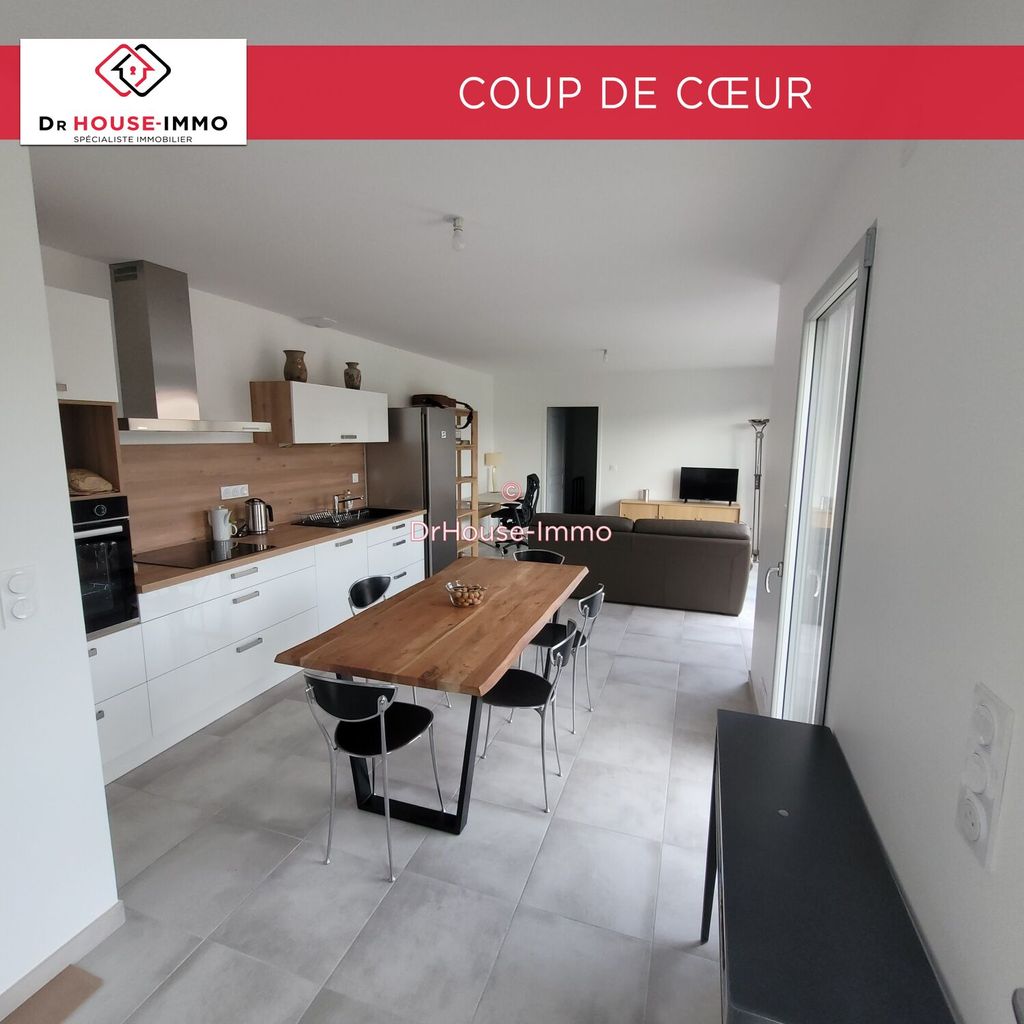 Achat maison à vendre 2 chambres 61 m² - La Sauvetat