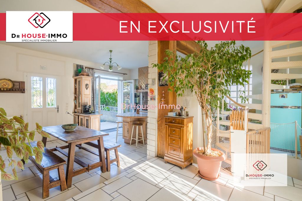 Achat maison à vendre 5 chambres 192 m² - Neuilly-Plaisance