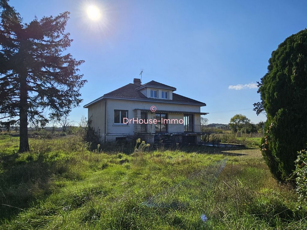 Achat maison à vendre 3 chambres 110 m² - Coussay-les-Bois