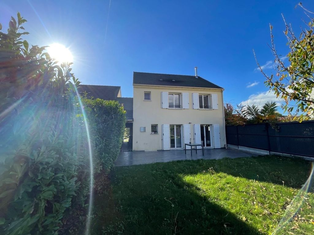 Achat maison à vendre 4 chambres 110 m² - Juziers