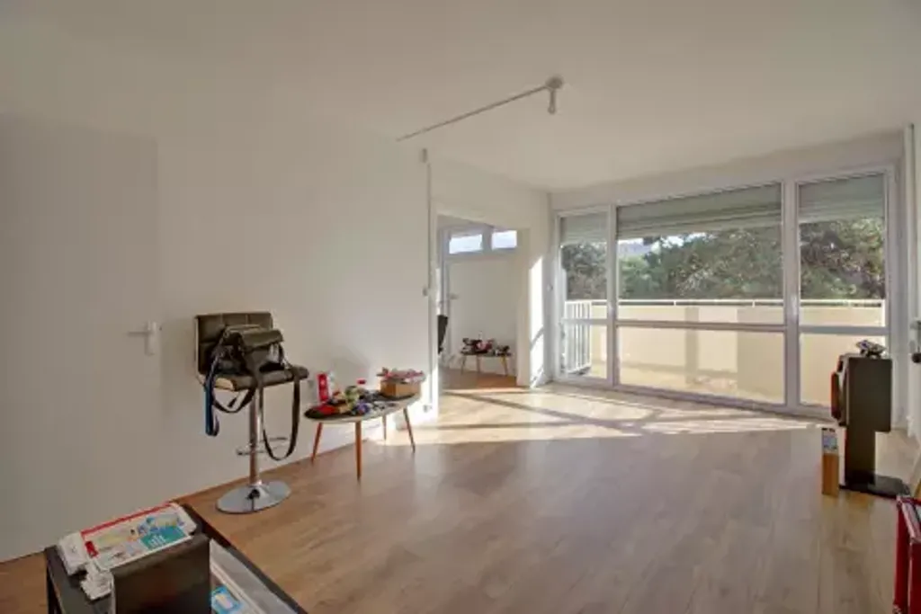 Achat appartement à vendre 4 pièces 75 m² - Bihorel