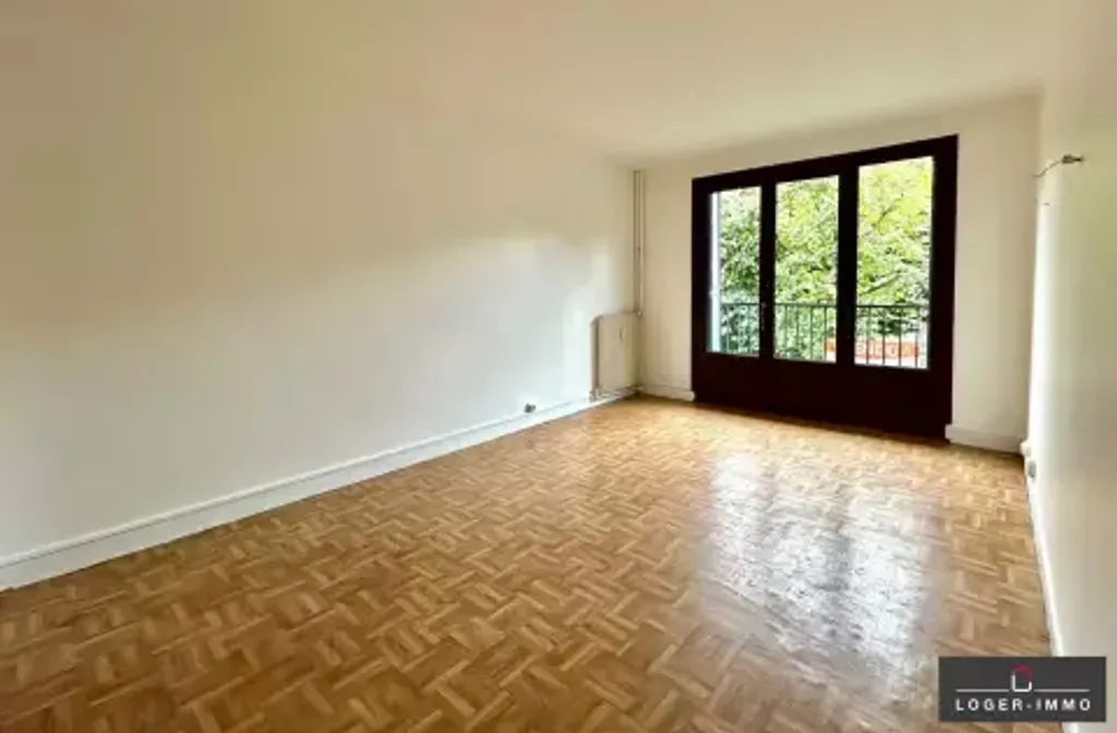 Achat appartement à vendre 3 pièces 53 m² - Saint-Maur-des-Fossés