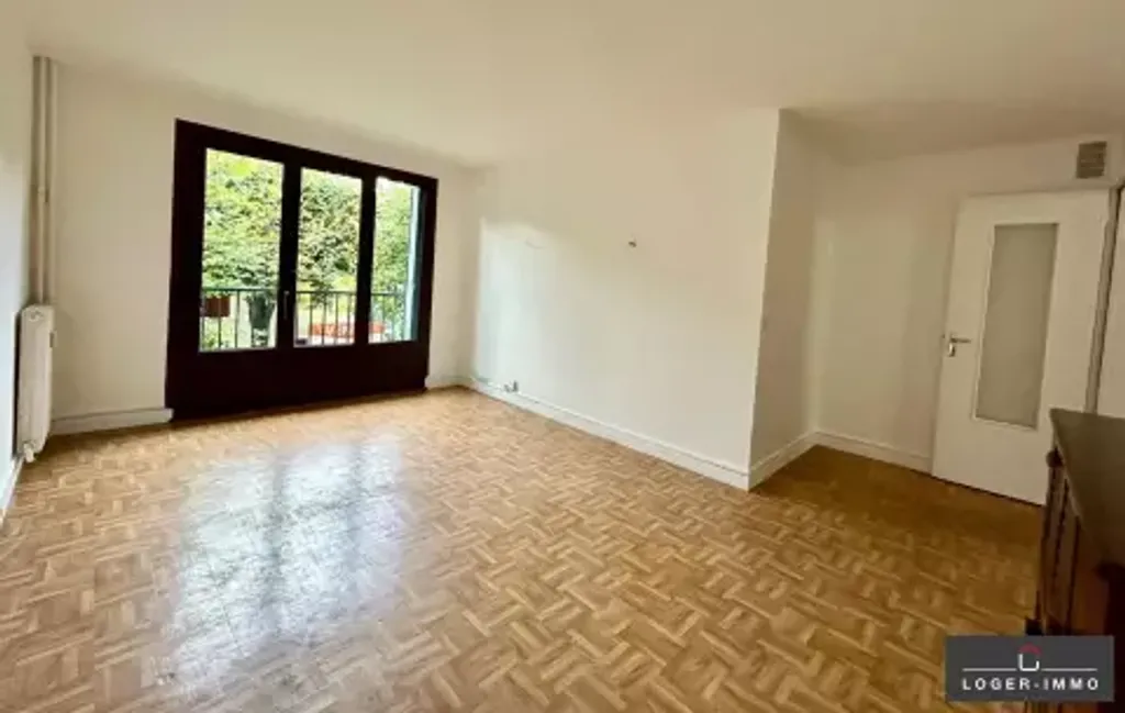 Achat appartement à vendre 3 pièces 53 m² - Saint-Maur-des-Fossés